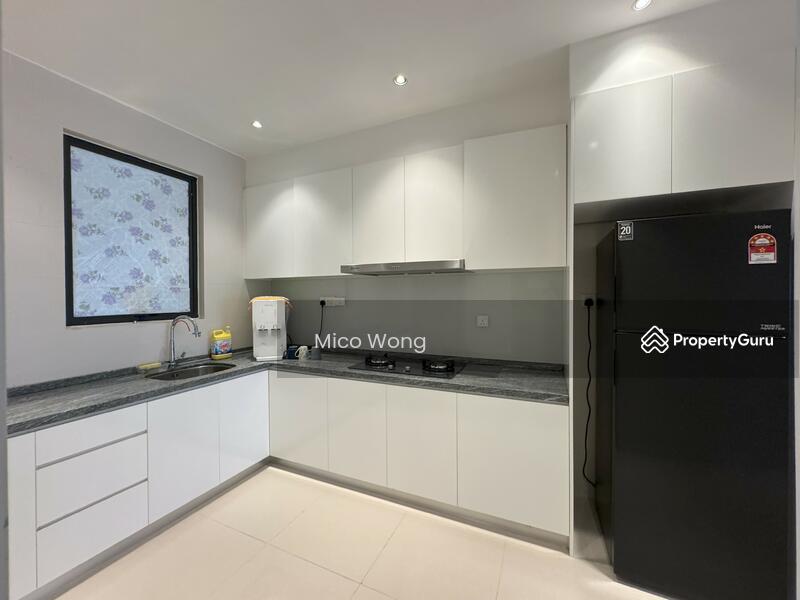 For Rent - Sapphire Paradigm