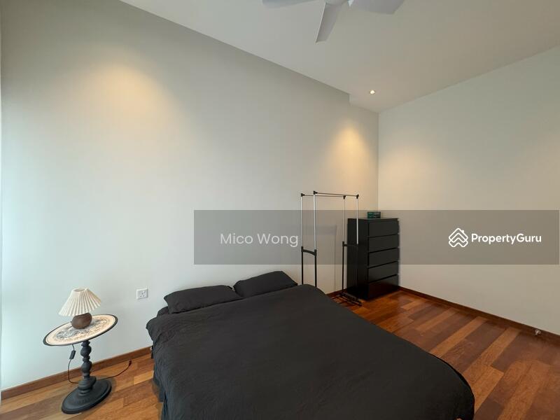 For Rent - Sapphire Paradigm