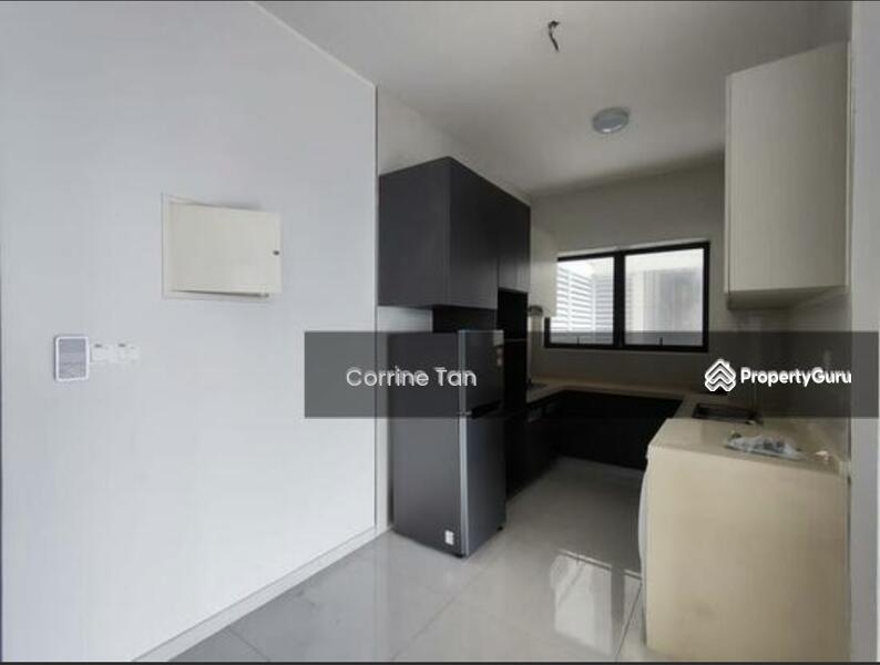 For Sale - Royal Strand @ Country Garden Danga Bay