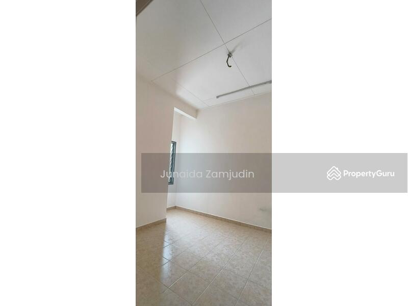 For Sale - Bandar Puncak Alam