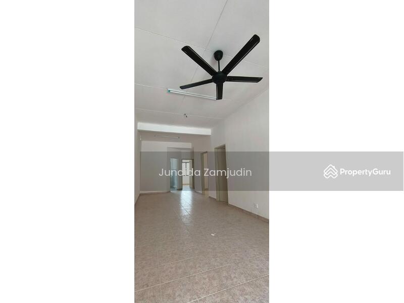For Sale - Bandar Puncak Alam