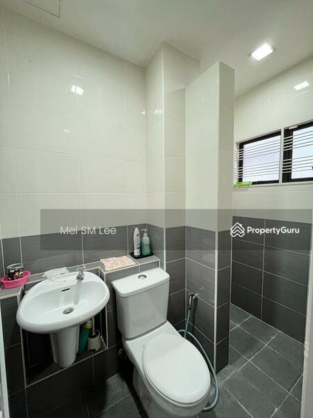 Semi-Detached House for Sale in Taman Bukit Prima (Cheras) - Mei SM Lee - The Peak, Taman Bukit Prima, Cheras Bathroom - PropertyGuru.com.my
