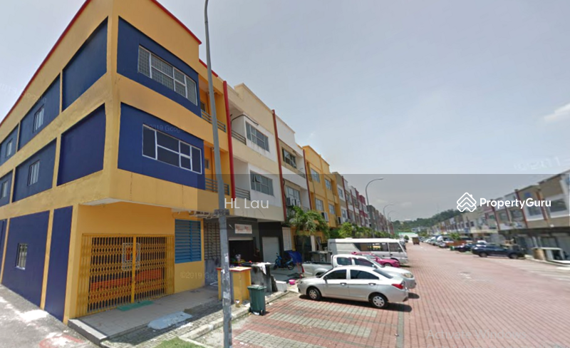 For Sale - 2.5 Storey Shop Office with basement 22' x 75' @ Puchong Gateway