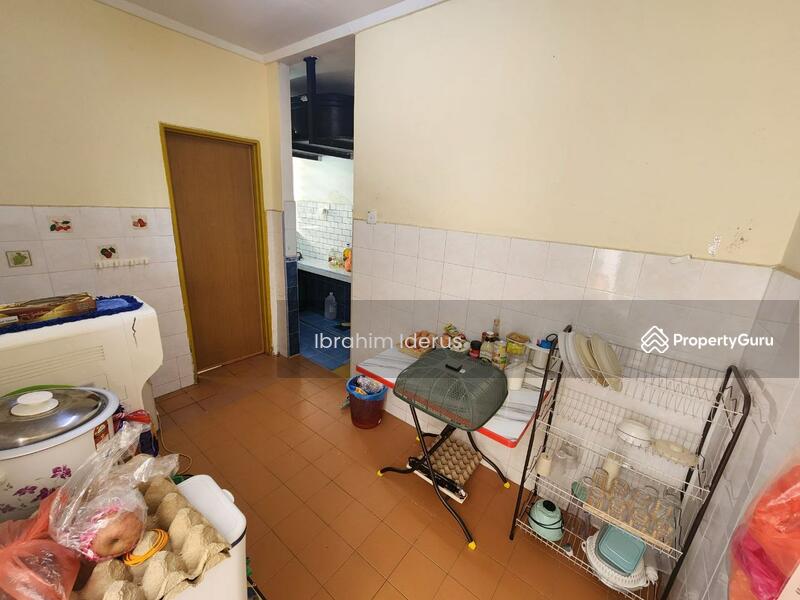 Untuk Dijual - Desa Temenggong Apartment