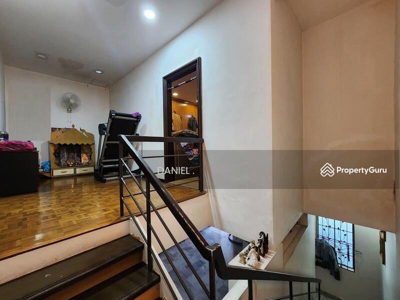 2-storey Terraced House for Sale in Taman Mawar (Bandar Kinrara) - DANIEL . - PropertyGuru.com.my