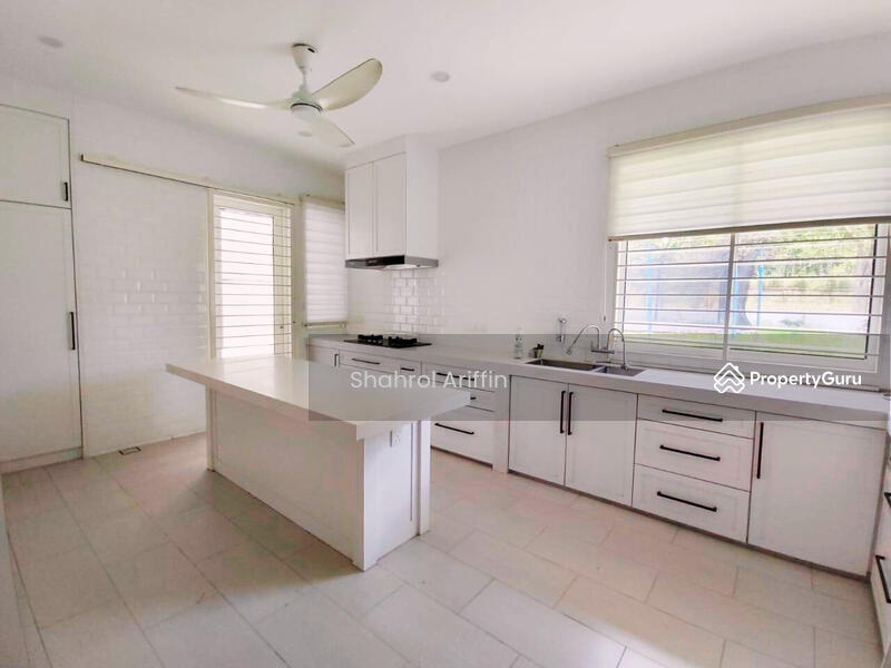 For Sale - Parkfield Residences