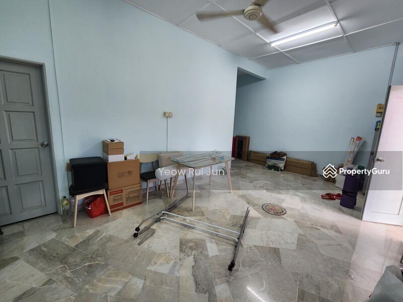 Untuk Dijual - Bunga Raya