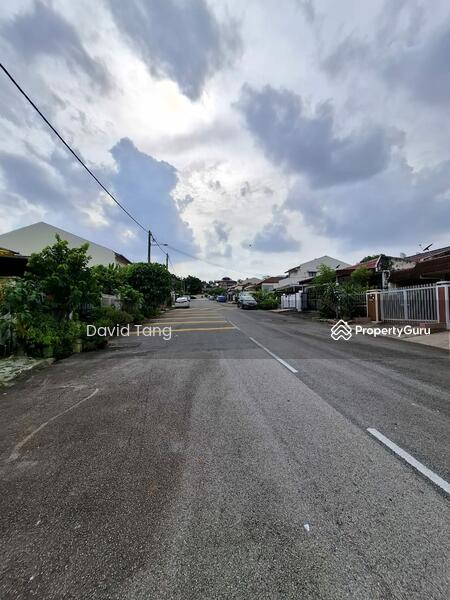 For Sale - Taman Lucky