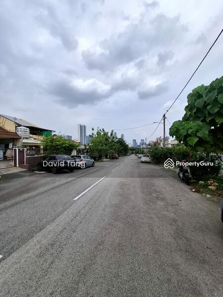 For Sale - Taman Lucky
