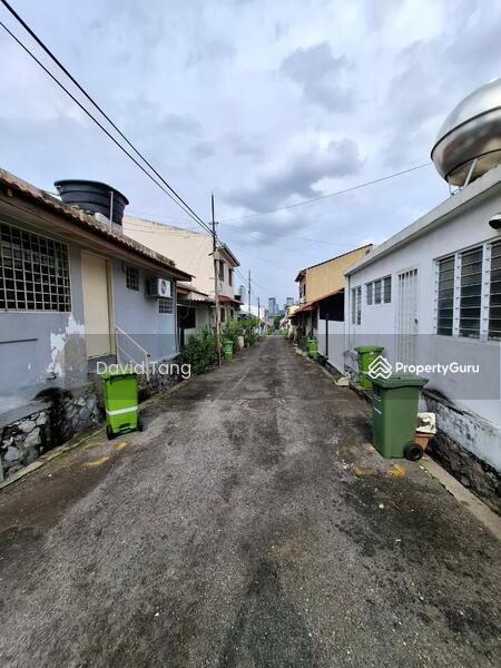 For Sale - Taman Lucky