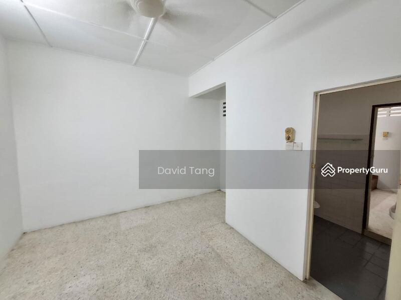 For Sale - Taman Lucky