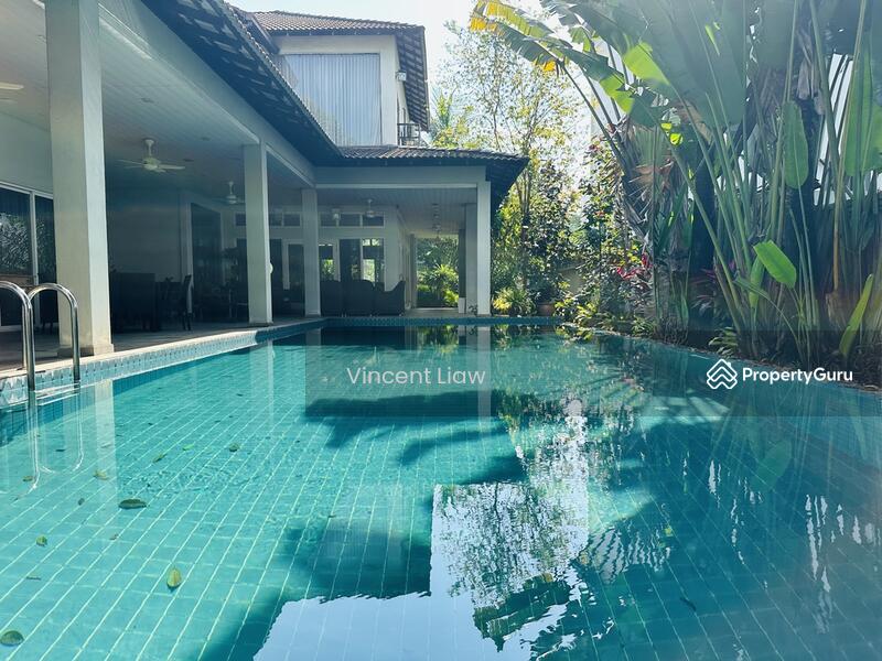 Untuk Dijual - 2 Story Bungalow with Private Pool