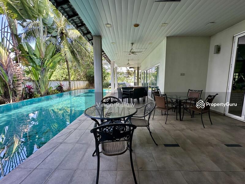 Untuk Dijual - 2 Story Bungalow with Private Pool