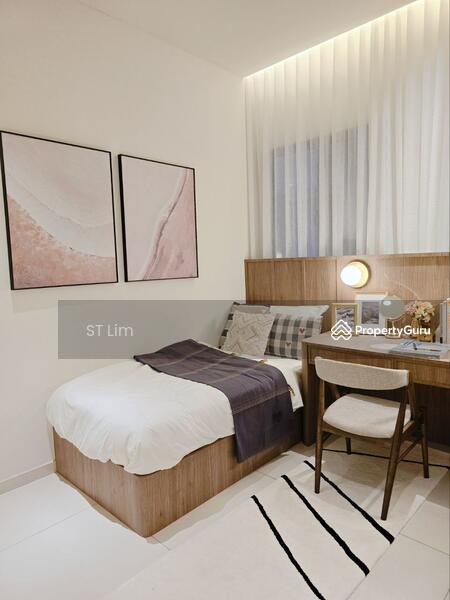 pix showroom