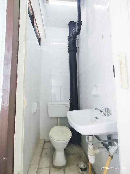 Apartment for Rent at Taman Mewah - Michael Khng - Bathroom - PropertyGuru.com.my