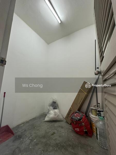 Untuk Dijual - Sri Emas