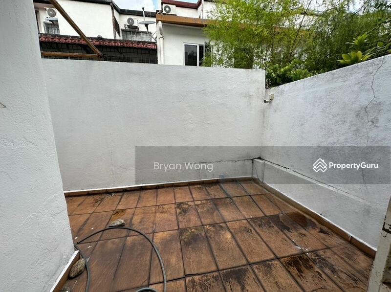 2-storey Terraced House for Sale in Damansara Jaya (Petaling Jaya) - Bryan Wong - PropertyGuru.com.my