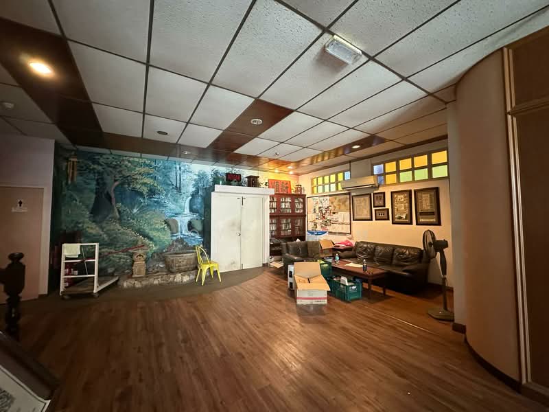 Hotel / Resort for Sale in Lebuh Chulia (George Town) - JOYCE LIM - PropertyGuru.com.my