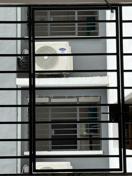 For Sale - E Island Lake Haven