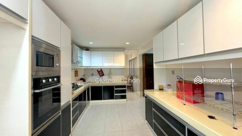 Untuk Dijual - Semi-D house at Damansara Heights