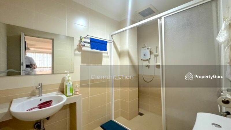 Untuk Dijual - Semi-D house at Damansara Heights