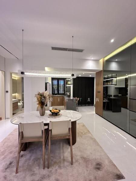 Service Residence for Sale at R&F Princess Cove Phase 1 - Corrine Tan - Dining Room - PropertyGuru.com.my