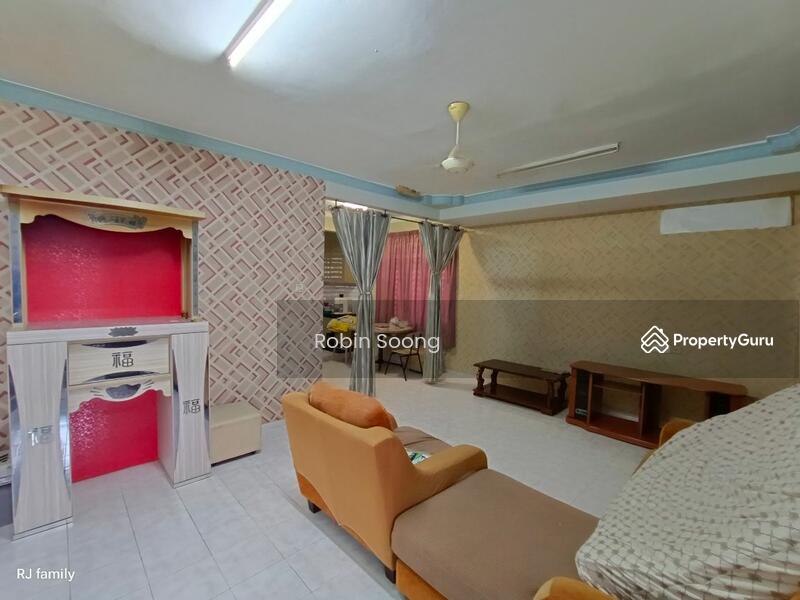 Untuk Dijual - 2 Storey Terrace at Taman Angkasa Nuri