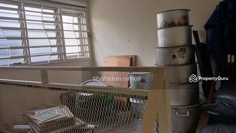1-storey Terraced House for Sale in Banting (Banting) - Shahidan Ismail - PropertyGuru.com.my