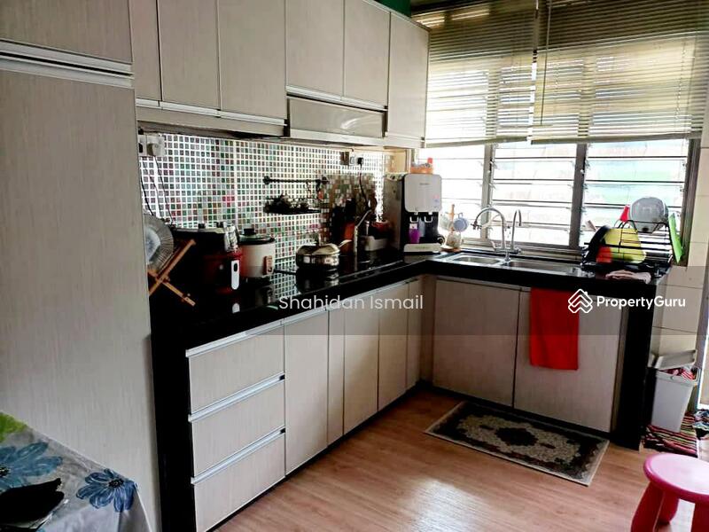 1-storey Terraced House for Sale in Banting (Banting) - Shahidan Ismail - PropertyGuru.com.my