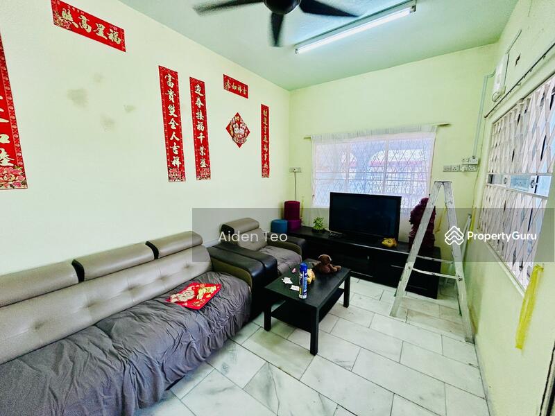 Untuk Dijual - Kampung Enam