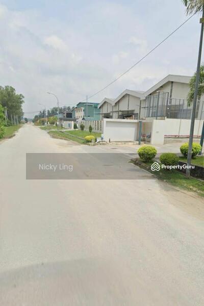 For Sale - Detached factory with 3 storey office at ijok batu 22 for sale