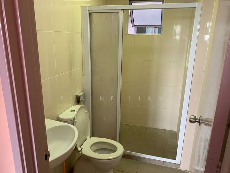 Servis Apartment untuk Disewa di OUG Parklane - Elaine Lian - Bathroom - PropertyGuru.com.my