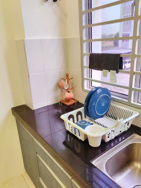 Condominium for Rent at Taman Tasik Semenyih - Caden Phang - Kitchen - PropertyGuru.com.my