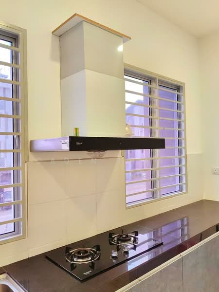 Condominium for Rent at Taman Tasik Semenyih - Caden Phang - Kitchen - PropertyGuru.com.my