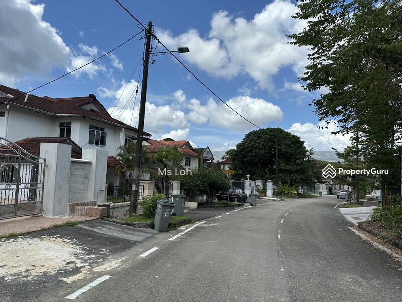Semi-Detached House for Rent in Taman Bukit Kempas (Tampoi) - Ms Loh - PropertyGuru.com.my