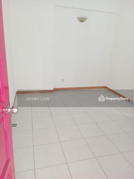 For Sale - Mutiara Serdang (Turf View)