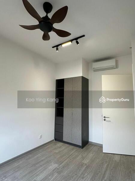 For Sale - The Arcuz