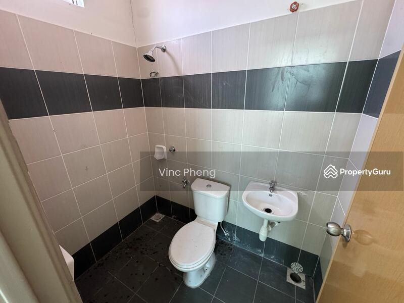 For Sale - Taman Merak Mas