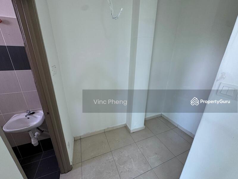 For Sale - Taman Merak Mas