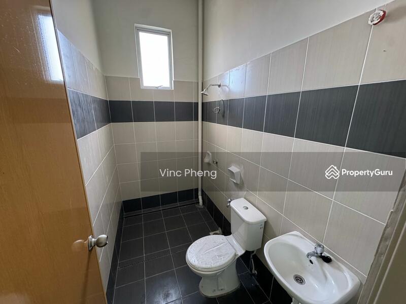 For Sale - Taman Merak Mas