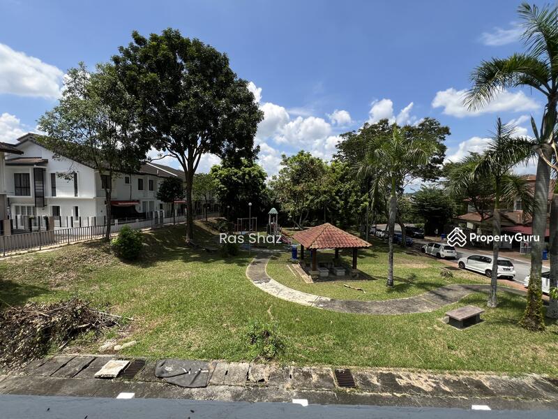 Rumah Teres 2 Tingkat untuk Dijual di Taman Bukit Subang (Shah Alam) - Ras Shaz - PropertyGuru.com.my