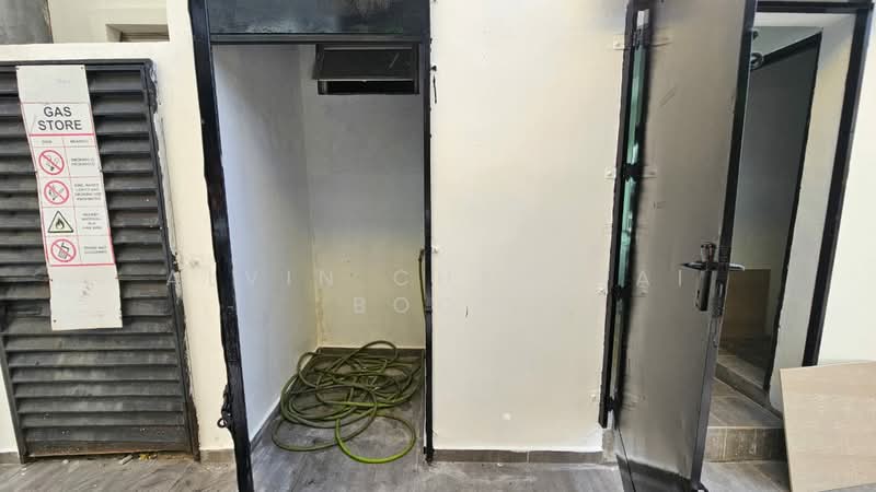 Shop for Rent in Taman Melaka Raya (Melaka City) - Alvin Chan Kai Boon - Interior - PropertyGuru.com.my