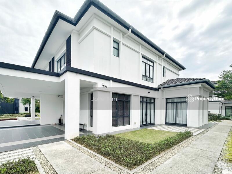 Untuk Dijual - 15minto Setia Alam- 32'x65' Gardens Home with Relaxing Landscape (Clubhouse Facilities)