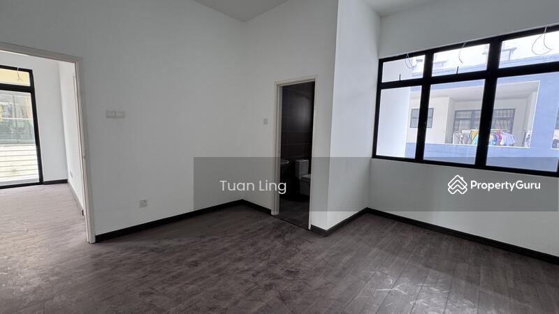 Semi-Detached House for Sale in Johor Bahru (Johor) - Tuan Ling - PropertyGuru.com.my