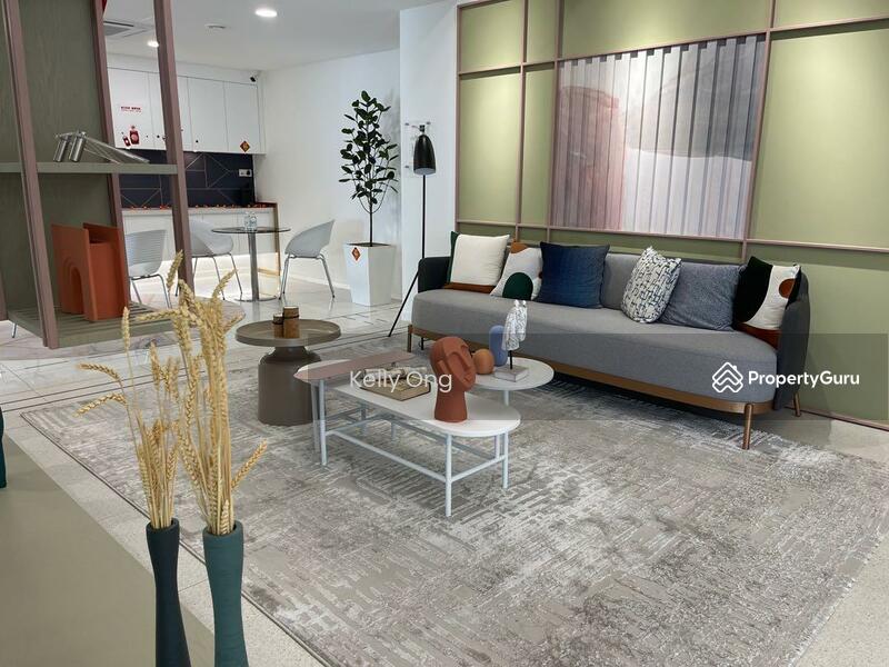 Untuk Dijual - Midvalley - LRT MR LINK 2-3 Rooms Monthly RM1.2k