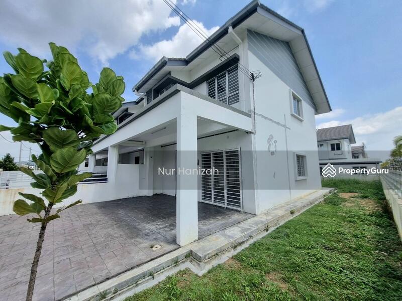 2-storey Terraced House for Sale in Bandar Puncak Alam (Puncak Alam) - Nur Hanizah - PropertyGuru.com.my