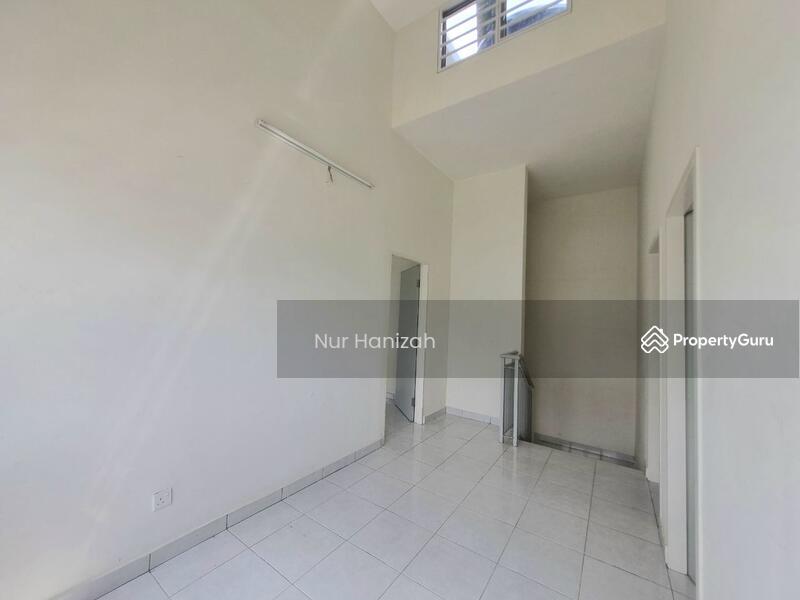 2-storey Terraced House for Sale in Bandar Puncak Alam (Puncak Alam) - Nur Hanizah - PropertyGuru.com.my