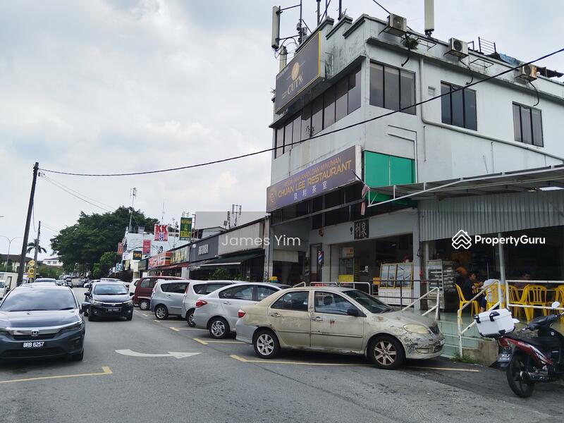 neighbour shop lot