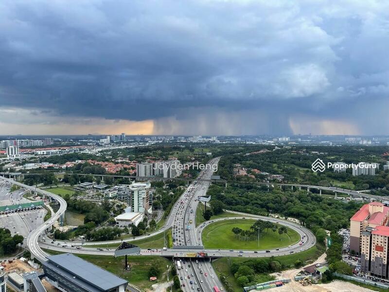 For Sale - The Arcuz