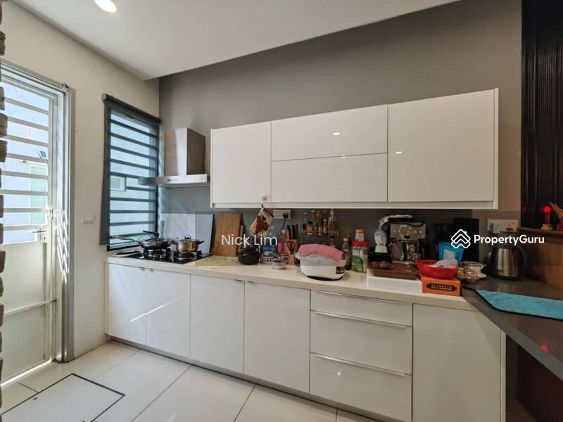 For Sale - Pearl Harmoni